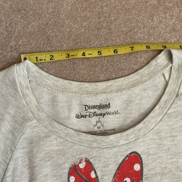 Disneyland Minnie Mouse 91% cotton 9% poly sweatshirt long sleeve medium - Picture 7 of 7